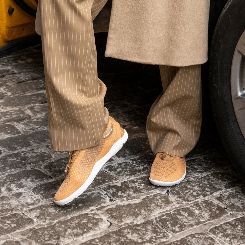 HF Flow – Minimalistic Shoes for Foot, Knee & Back Pain