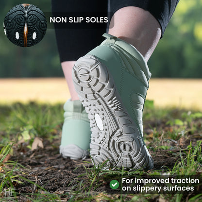 Kasdava Pro -  Non-slip & Water-resistant Winter Barefoot Shoe